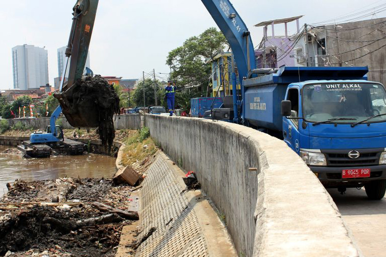 BPBD DKI bentuk Tim Reaksi Cepat untuk antisipasi banjir BPBD DKI bentuk Tim Reaksi Cepat untuk antisipasi banjir