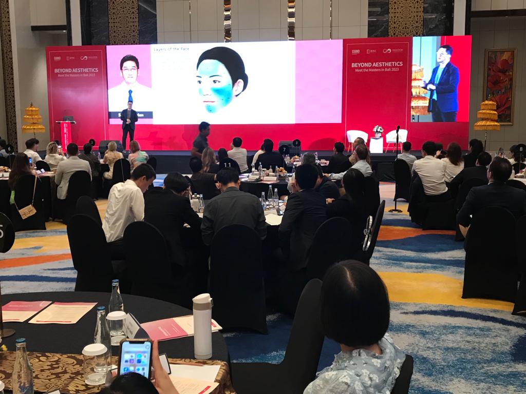 100 dokter estetika global belajar teknik K-Aesthetic di Bali 100 dokter estetika global belajar teknik K-Aesthetic di BaliÂ