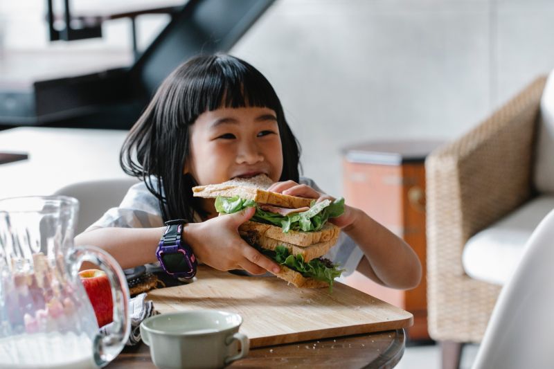Cara atasi anak susah makan dengan perbaiki jadwal makannya Cara atasi anak susah makan dengan perbaiki jadwal makannya
