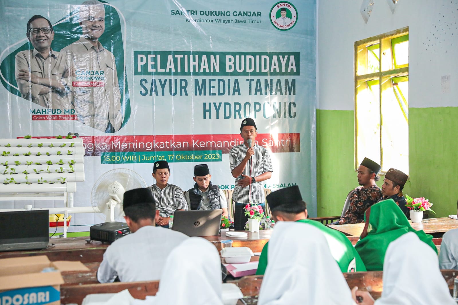 Santri di Kabupaten Jember sambut positif kegiatan santri dukung Ganjar Santri di Kabupaten Jember sambut positif kegiatan santri dukung Ganjar