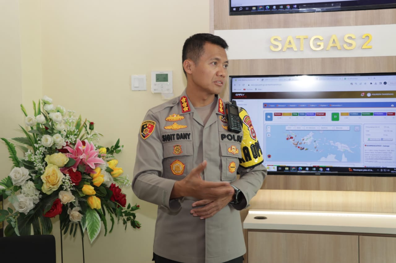 Polresta Tangerang terus pantau medsos berisi ujaran kebencian dan hoaks Polresta Tangerang terus pantau medsos berisi ujaran kebencian dan hoaks