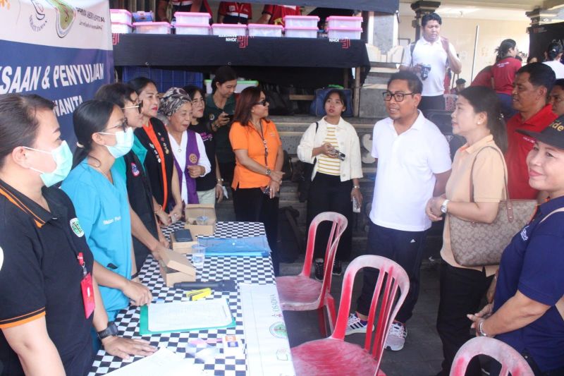 Pemkot Denpasar sasar desa dengan safari kesehatan gratis Pemkot Denpasar sasar desa dengan safari kesehatan gratis