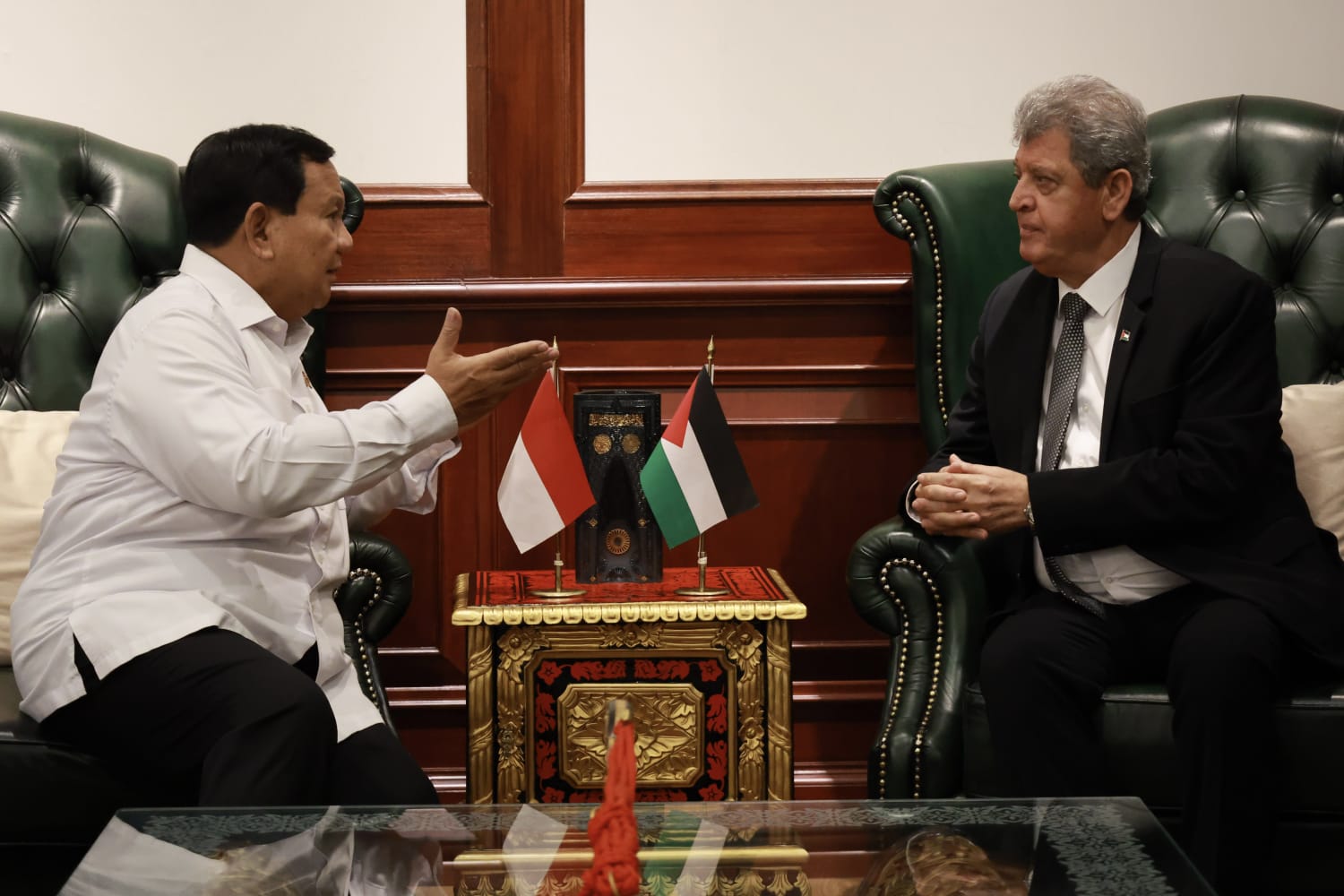 Menhan Prabowo dan Dubes Palestina bahas bantuan Kapal RS TNI untuk Palestina Menhan Prabowo dan Dubes Palestina bahas bantuan Kapal RS TNI untuk Palestina