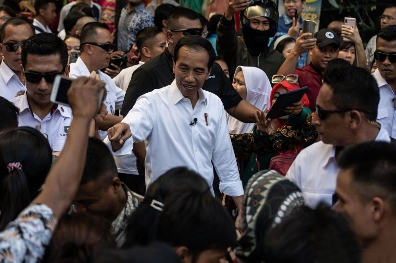 Hasil Survei Indikator 75,8 persen masyarakat puas kinerja Presiden Jokowi Hasil Survei Indikator 75,8 persen masyarakat puas kinerja Presiden Jokowi