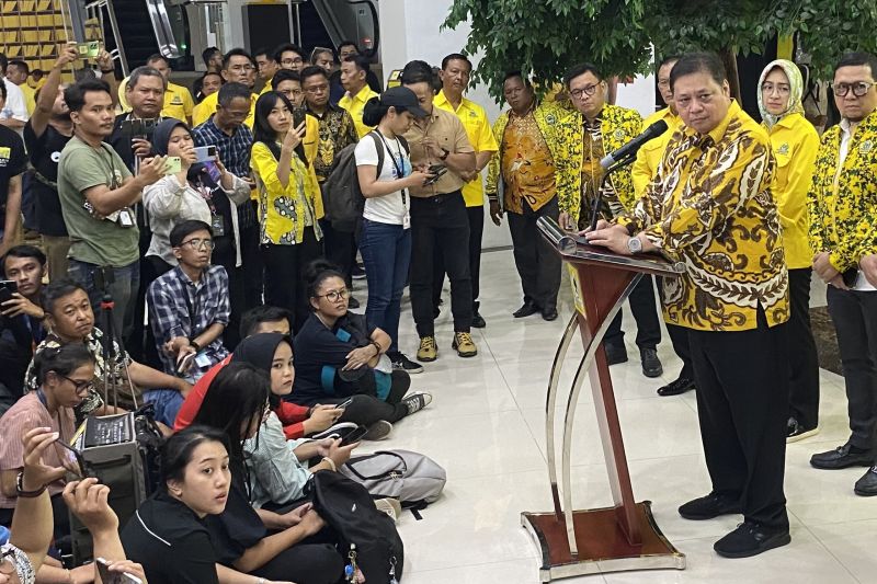 Airlangga katakan Khofifah sudah pasti ikut TKD Jawa Timur Airlangga katakan Khofifah sudah pasti ikut TKD Jawa Timur