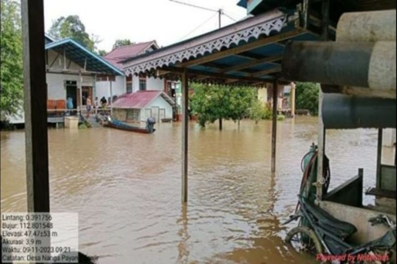 Banjir rendam 376 rumah warga Kabupaten Kapuas Hulu Kalbar Banjir rendam 376 rumah warga Kabupaten Kapuas Hulu Kalbar