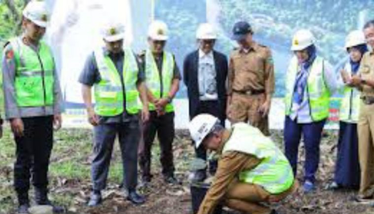 Kemenparekraf bantu Rp3,1 miliar bangun pariwisata Pesisir Selatan Kemenparekraf bantu Rp3,1 miliar bangun pariwisata Pesisir Selatan