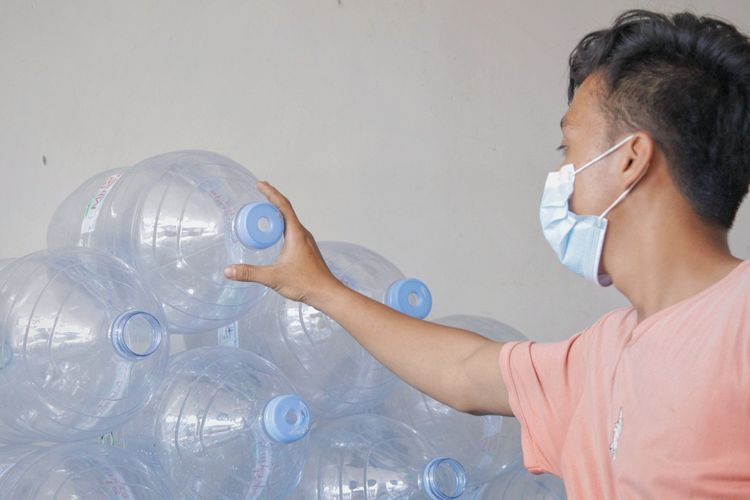 Hati-hati klaim BPA free, ada senyawa berbahaya lain yang disembunyikan Hati-hati klaim BPA free, ada senyawa berbahaya lain yang disembunyikan