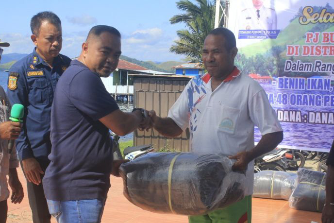 Bantuan 48.000 ikan nila tingkatkan ekonomi warga Jayapura Bantuan 48.000 ikan nila tingkatkan ekonomi warga Jayapura