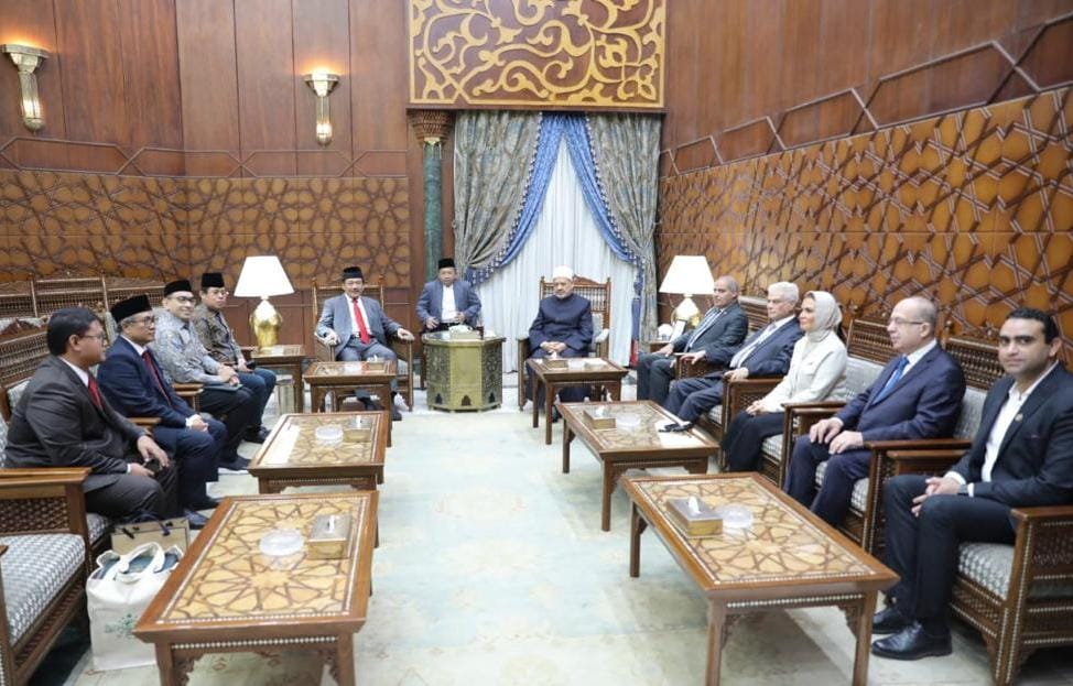Grand Syekh Al Azhar akui BAZNAS sukses jadi pilar gerakan zakat Grand Syekh Al Azhar akui BAZNAS sukses jadi pilar gerakan zakat
