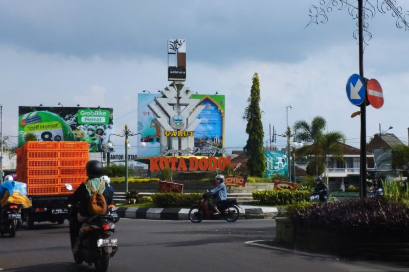 Jabar pasang CCTV analitik portabel pantau volume kendaraan di Garut Jabar pasang CCTV analitik portabel pantau volume kendaraan di Garut