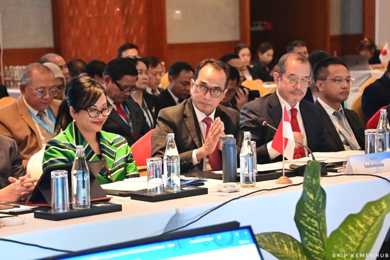 Pertemuan pemimpin transportasi ASEAN bahas kendaraan listrik