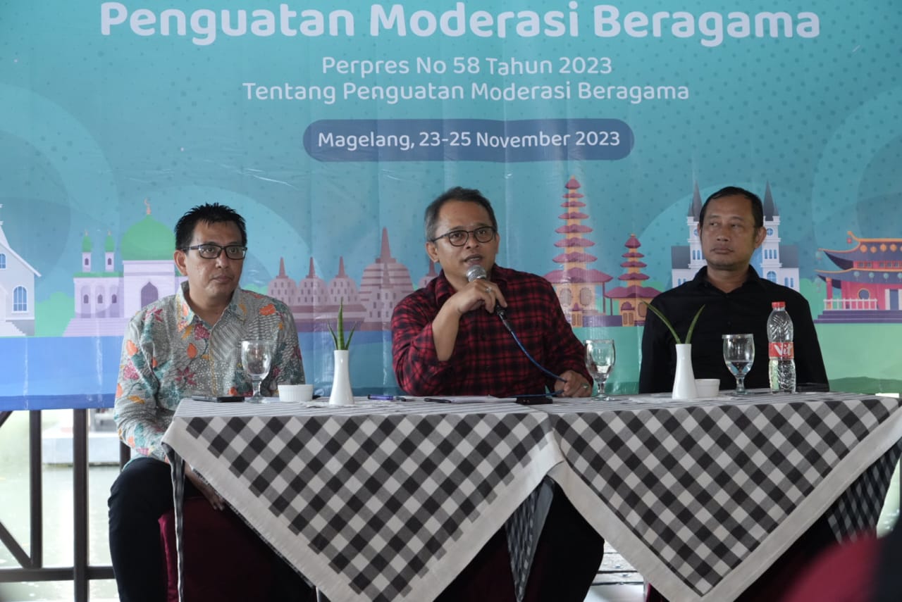 Stafsus Menag dan PKBU apresiasi terbitnya SE Rumah Ibadah Stafsus Menag dan PKBU apresiasi terbitnya SE Rumah Ibadah