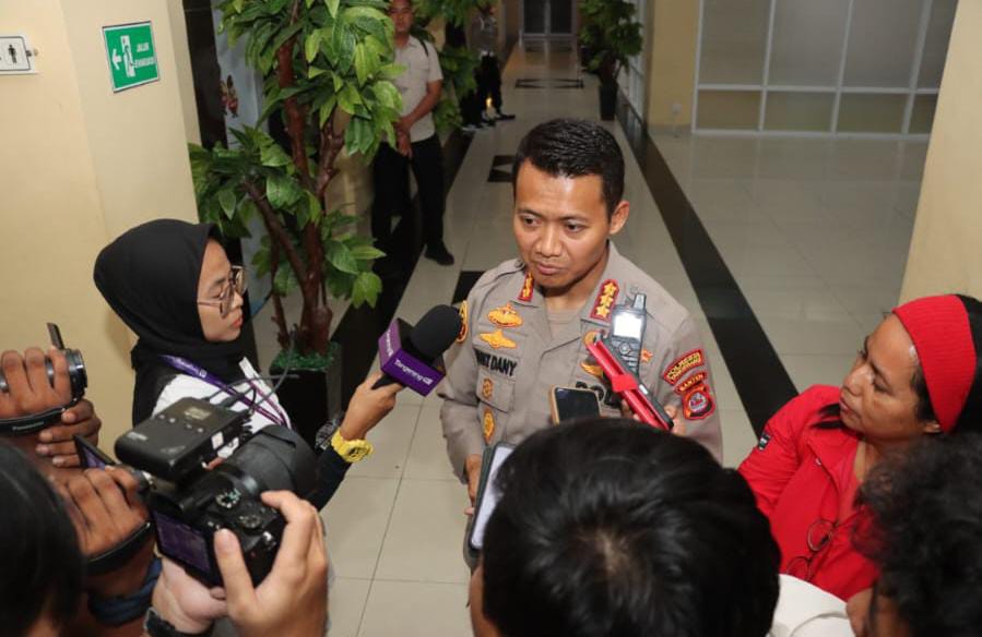 Polisi tetapkan aktor intelektual bentrok ormas dan pedagang Pasar Kutabumi Polisi tetapkan aktor intelektual bentrok ormas dan pedagang Pasar Kutabumi