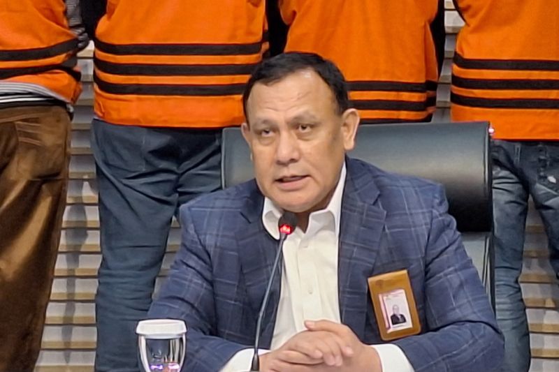 Firli Bahuri pastikan akan penuhi panggilan Polda Metro Jaya Firli Bahuri pastikan akan penuhi panggilan Polda Metro Jaya