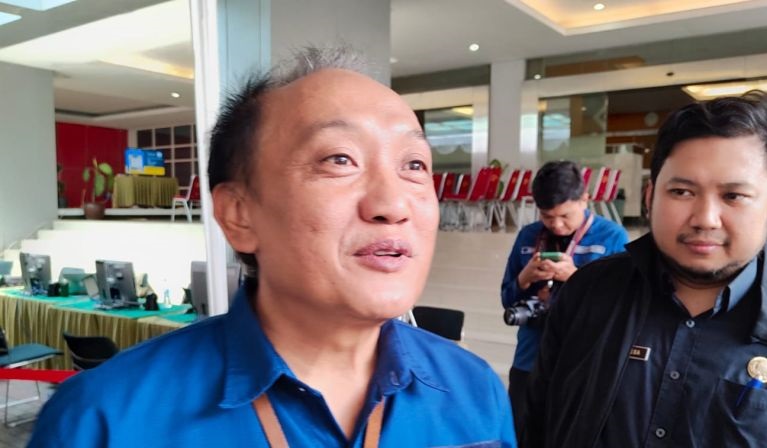 Disnakertrans Jabar tetapkan usulan UMK sudah masuk pada 27 November Disnakertrans Jabar tetapkan usulan UMK sudah masuk pada 27 November