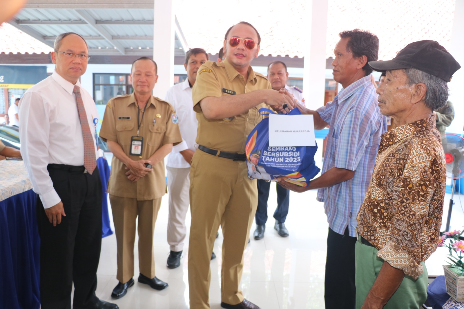 Launching sembako bersubsidi, Wali Kota harap penerima tepat sasaran Launching sembako bersubsidi, Wali Kota harap penerima tepat sasaran