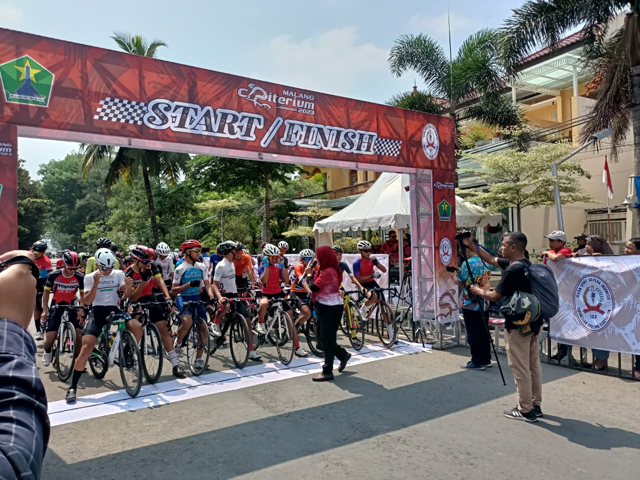 270 atlet balap sepeda ikuti Malang Criterium 2023 270 atlet balap sepeda ikuti Malang Criterium 2023