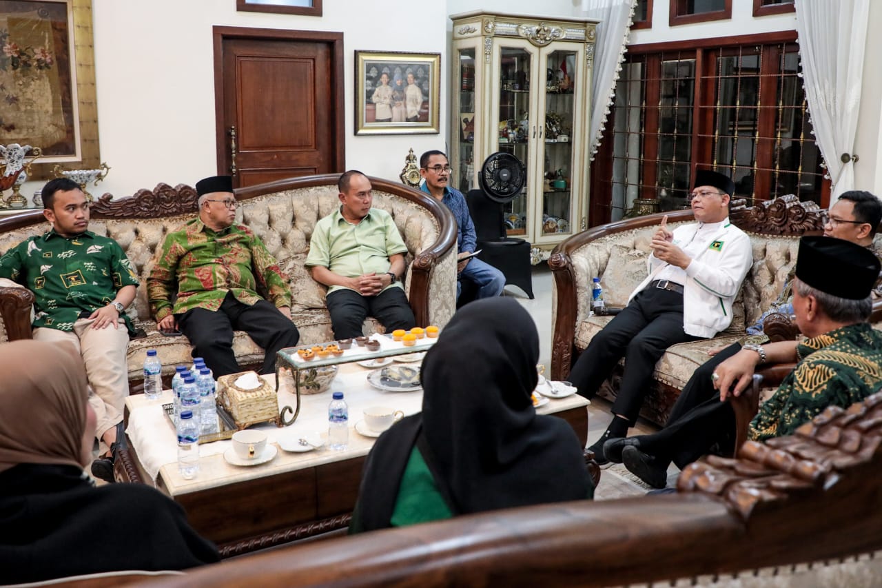 Bertemu Ketua Wilayah se-Indonesia Timur, Plt Ketum PPP minta DPW fokus pemenangan Pemilu Bertemu Ketua Wilayah se-Indonesia Timur, Plt Ketum PPP minta DPW fokus pemenangan Pemilu