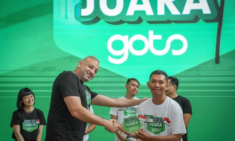 Keterbatasan tak halangi Ilham Fadilah jadi driver GoSend berprestasi