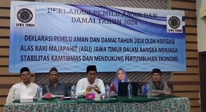 Asosiasi Alas Kaki Majapahit gelar deklarasi pemilu damai Asosiasi Alas Kaki Majapahit gelar deklarasi pemilu damai