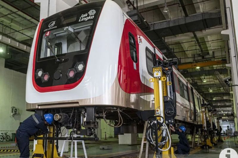 Penumpang LRT Jakarta naik rata-rata mencapai 2.800 penumpang per hari