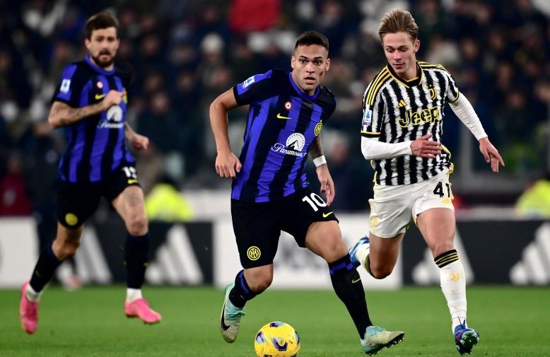 Gol Martinez pastikan Inter tetap unggul dua poin atas Juventus Gol Martinez pastikan Inter tetap unggul dua poin atas Juventus