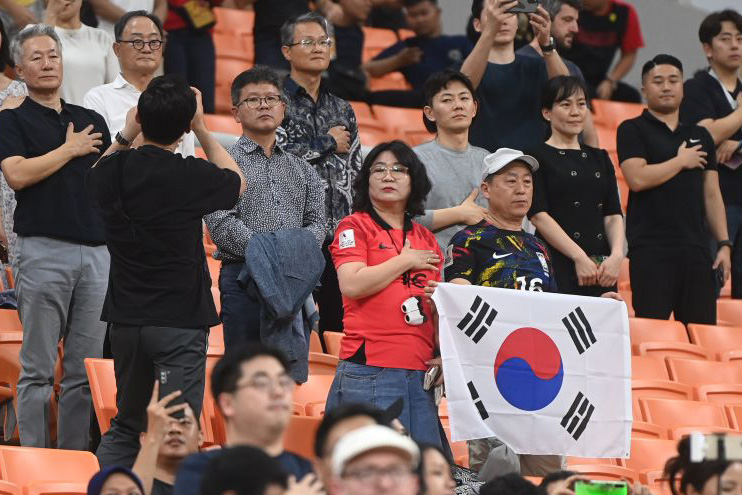 Kim Myeong Jun tak menyangka dapat dukungan dari suporter Indonesia Kim Myeong Jun tak menyangka dapat dukungan dari suporter Indonesia