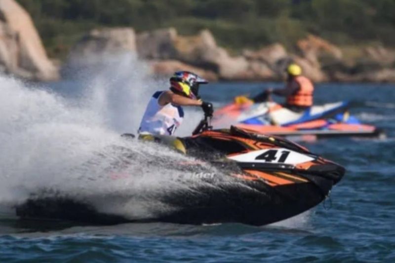 Pembalap Prancis menangi balap endurance jetski Aquabike Karo 2023 Pembalap Prancis menangi balap endurance jetski Aquabike Karo 2023