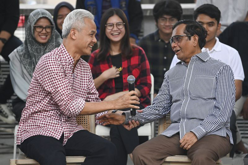 TPN Ganjar-Mahfud buka suara soal pencopotan baliho di Sumut TPN Ganjar-Mahfud buka suara soal pencopotan baliho di Sumut