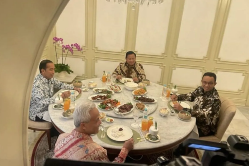 Jokowi sudah beri izin Mahfud dan Prabowo cuti kampanye Pilpres 2024 Jokowi sudah beri izin Mahfud dan Prabowo cuti kampanye Pilpres 2024