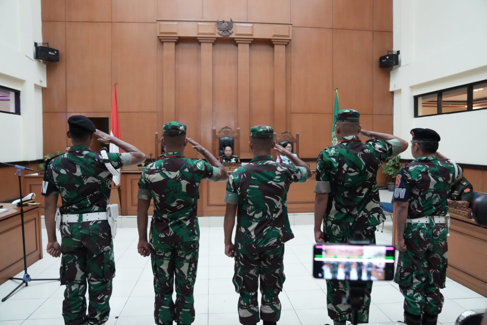 Sidang kasus pembunuhan oleh oknum TNI, Praka RM dan kawan-kawan dituntut hukuman mati Sidang kasus pembunuhan oleh oknum TNI, Praka RM dan kawan-kawan dituntut hukuman mati