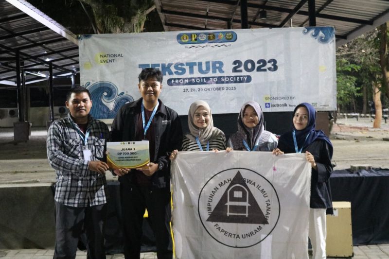 Mahasiswa Unram juara nasional lomba mini project di Yogyakarta Mahasiswa Unram juara nasional lomba mini project di Yogyakarta
