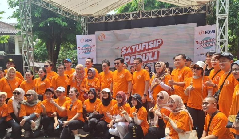 SatuFISIP UI gelar bakti sosial dan berdayakan UMKM