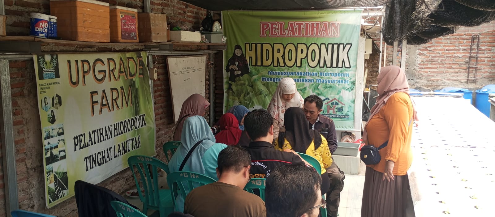 Tingkatkan keterampilan petani, BST - Dinas Pertanian Tegal gelar pelatihan hidroponik Tingkatkan keterampilan petani, BST - Dinas Pertanian Tegal gelar pelatihan hidroponik