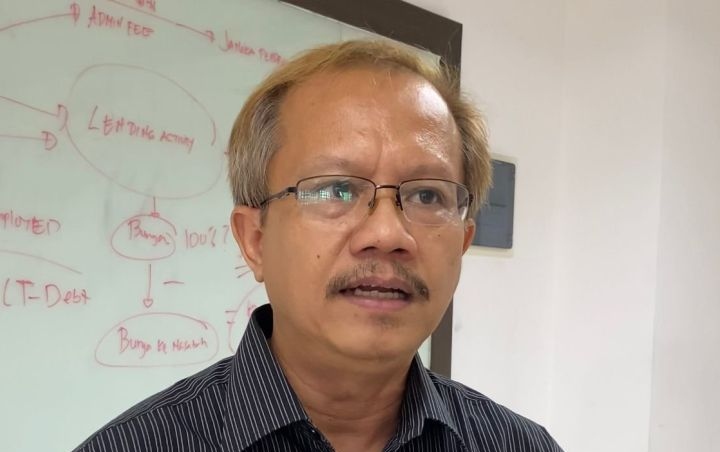 Pakar katakan guru harus diberi pelatihan penanganan tindak kekerasan Pakar katakan guru harus diberi pelatihan penanganan tindak kekerasan