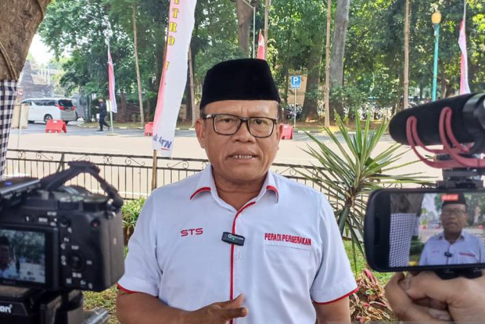 IPW desak Polda Metro Jaya bebaskan aktivis Greenpeace IPW desak Polda Metro Jaya bebaskan aktivis Greenpeace