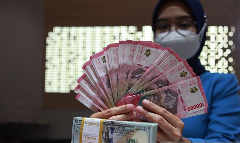 Rupiah pada Selasa pagi menguat jadi Rp15.707 per dolar AS