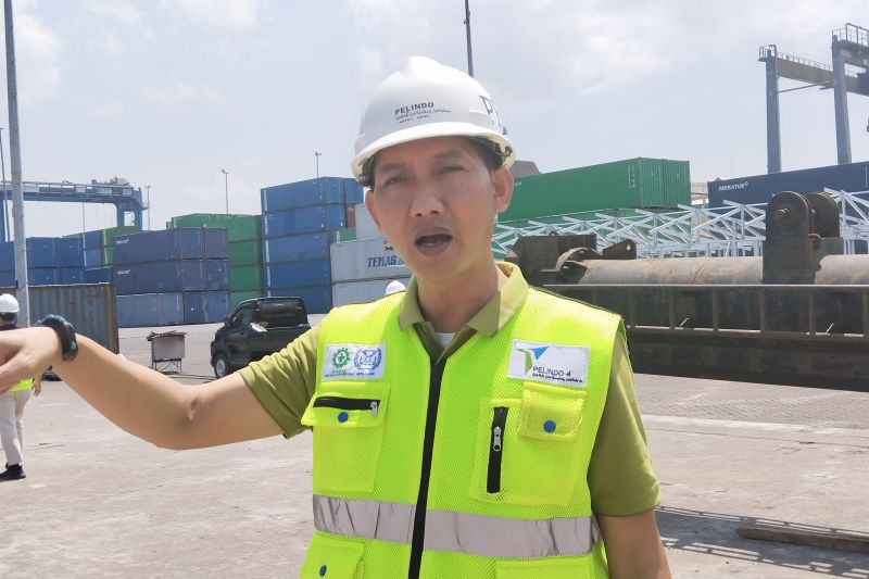 Arus penumpang di Pelabuhan Ambon tumbuh positif 129,13 persen Arus penumpang di Pelabuhan Ambon tumbuh positif 129,13 persen