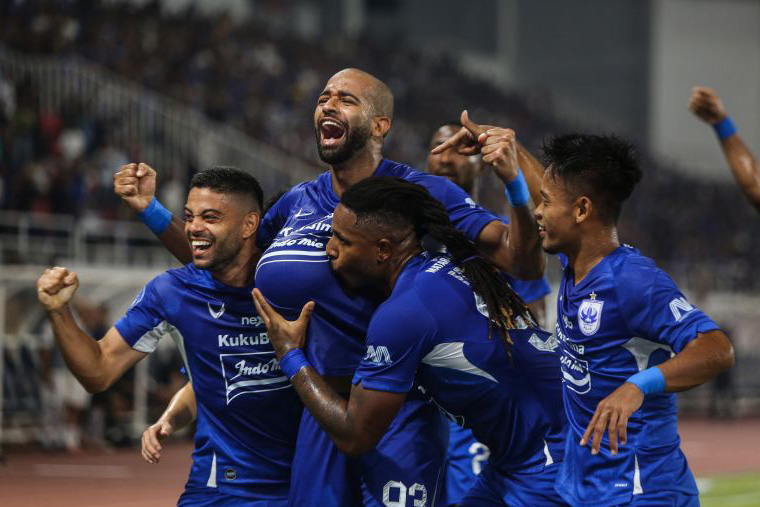 PSIS Semarang masih memburu penyerang dan pemain tengah PSIS Semarang masih memburu penyerang dan pemain tengah