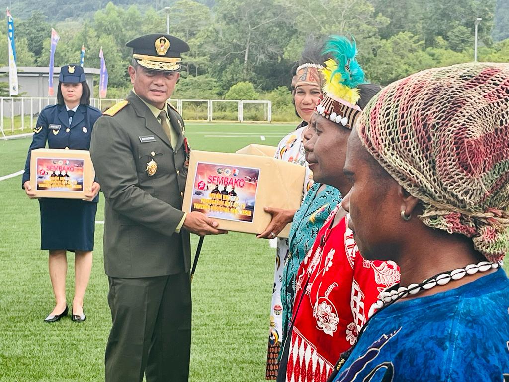 Pangdam XVII/Cendrawasih tegaskan TNI-Polri tetap netral di Pilpres dan Pilkada Pangdam XVII/Cendrawasih tegaskan TNI-Polri tetap netral di Pilpres dan Pilkada