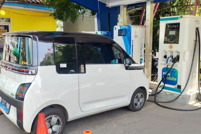 PLN Jakarta layani 21.461 transaksi pengisian listrik dari 44 SPKLU