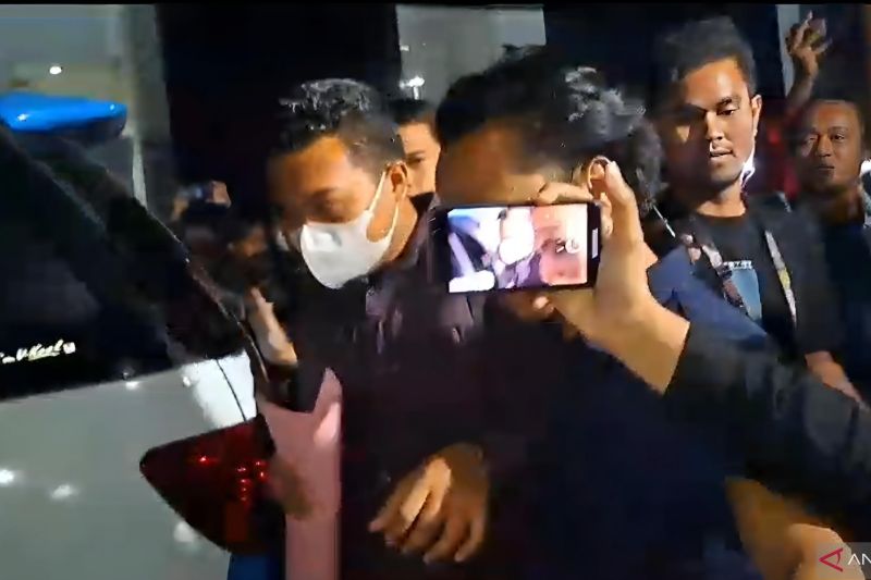 Ajudan Ketua KPK telah selesai diperiksa