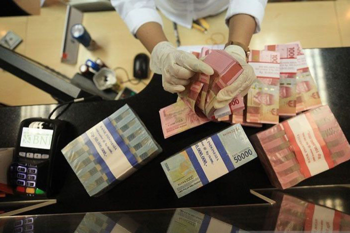 Rupiah pada Senin pagi melemah jadi Rp15.500 per dolar AS