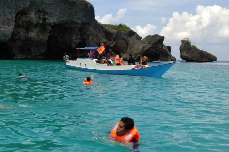 Disparbud Selayar siapkan destinasi menarik pada Festival Takabonerate Disparbud Selayar siapkan destinasi menarik pada Festival Takabonerate