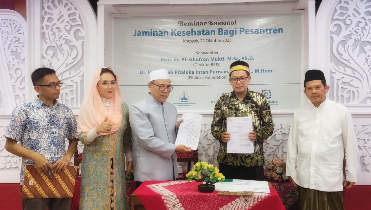 Pemerintah pusat hingga daerah diharap realisasi peraturan turunan UU Pesantren dan UU Kesehatan Pemerintah pusat hingga daerah diharap realisasi peraturan turunan UU Pesantren dan UU Kesehatan