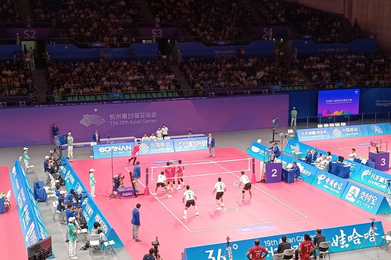 Kalah di final, sepak takraw quadrant putra sumbang medali perak Kalah di final, sepak takraw quadrant putra sumbang medali perak