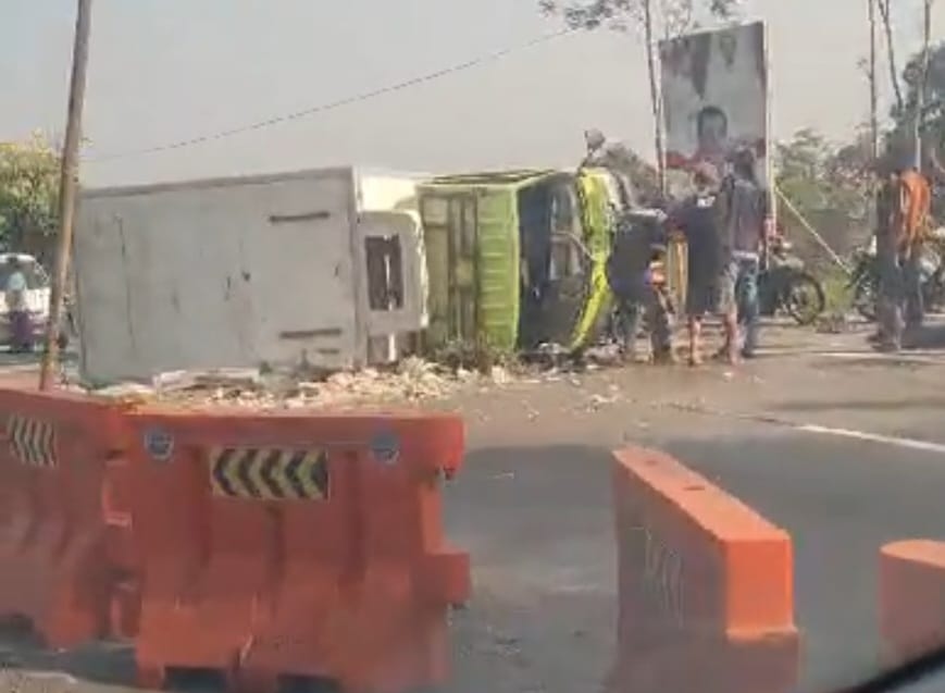 Lakalantas di Turunan Salib Putih Salatiga kembali terjadi, 3 orang luka-luka