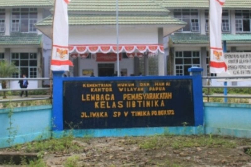 Lapas Timika cari tiga napi kabur Lapas Timika cari tiga napi kabur