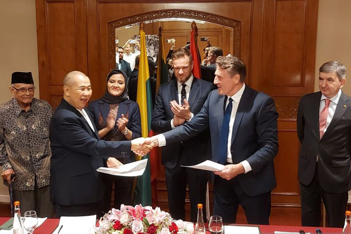 Perbasi berencana sekolahkan pebasket muda Indonesia di Lithuania Perbasi berencana sekolahkan pebasket muda Indonesia di Lithuania